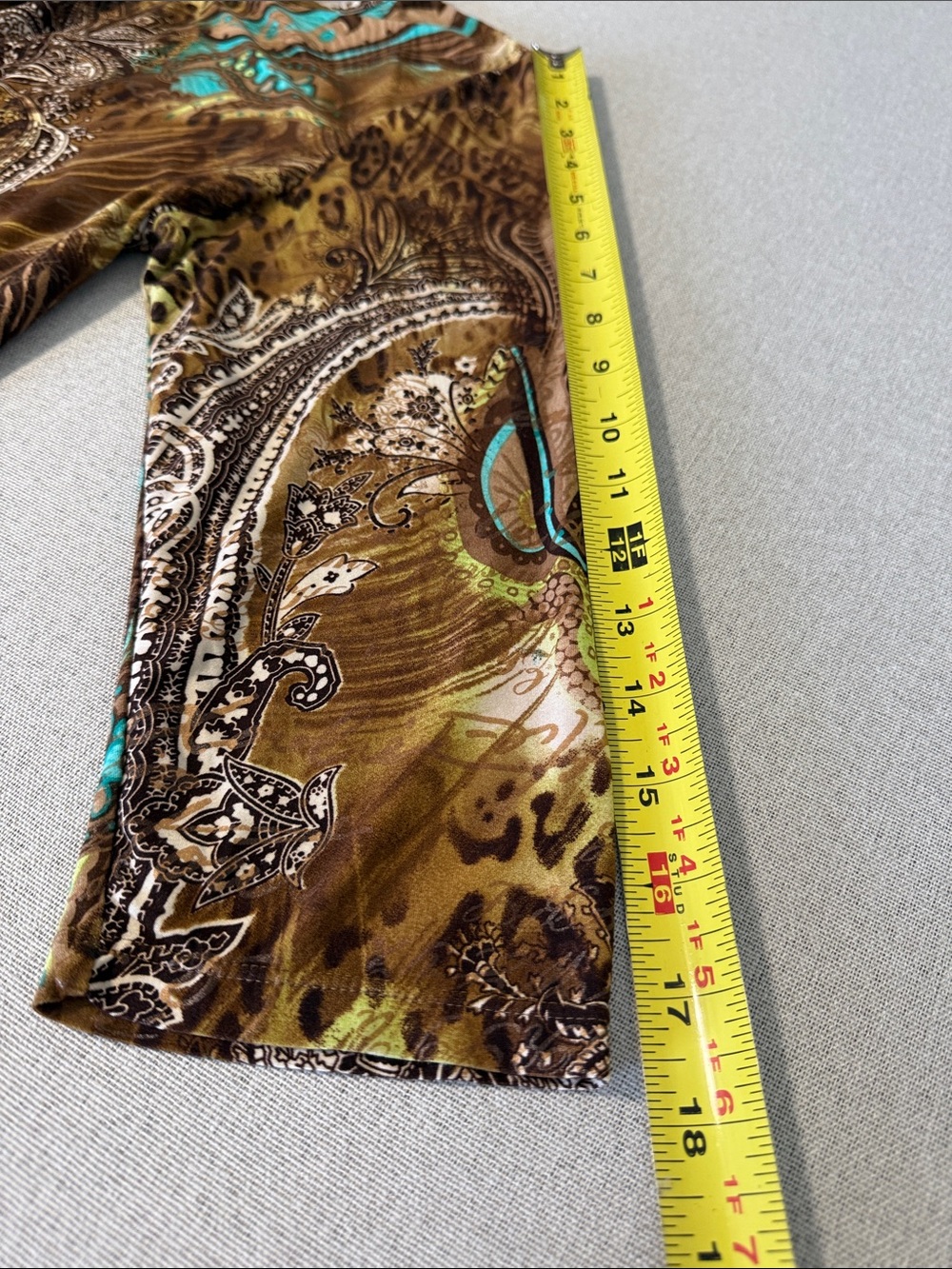 Peter Nygard Brown and Teal Paisley Animal Print 3/4 Sleeve Top SZL - Picture 11 of 14